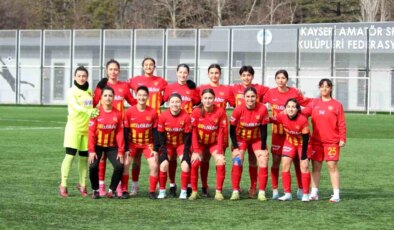 Kayseri Bayan FK, Sakarya Bayan FK’yı 3-0 mağlup etti