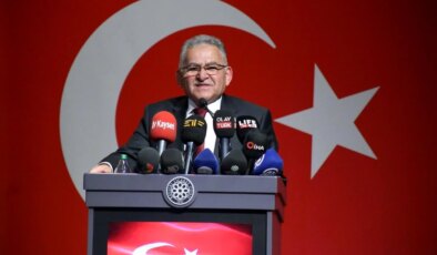 Kayseri Büyükşehir Belediye Lideri Memduh Büyükkılıç, yeni devirde hayata geçirecekleri 14 projeyi açıkladı