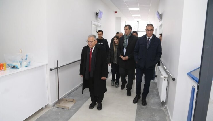 Kayseri Büyükşehir Belediye Lideri Yollardaki Uygunlaştırma Çalışmalarını İnceledi