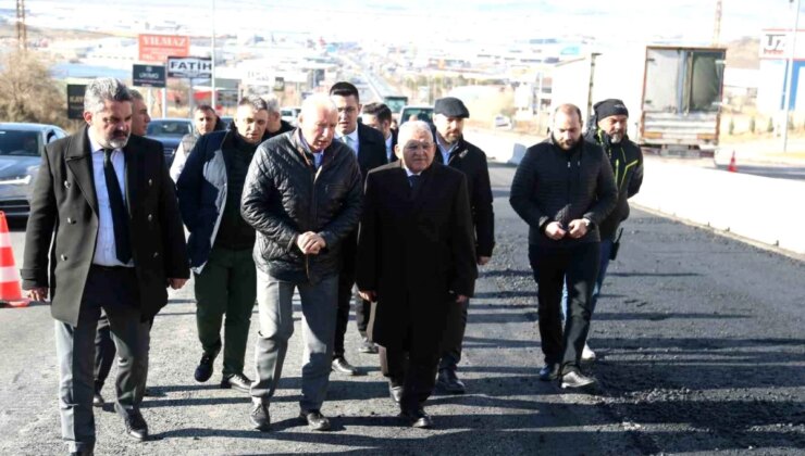 Kayseri Büyükşehir Belediyesi Fatih Sultan Mehmet Bulvarı’nda Yol Yenileme Çalışmalarını İnceledi