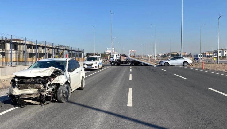 Kayseri’de kaza: 1’i ağır 3 kişi yaralandı