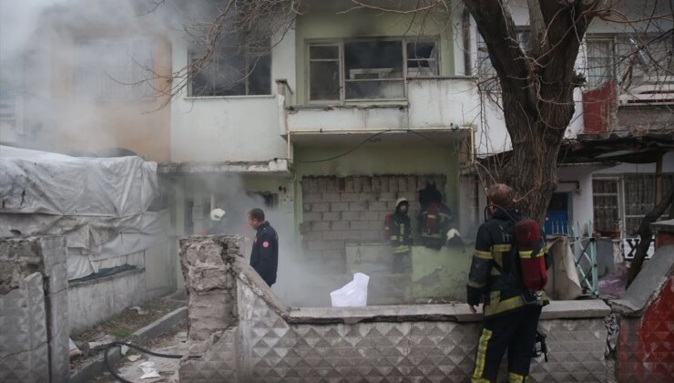 Kayseri’de metruk konutta çıkan yangın söndürüldü