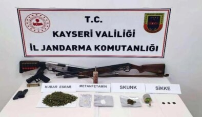 Kayseri’de Uyuşturucu ve Silah Operasyonu: Sikke ve Uyuşturucu Ele Geçirildi