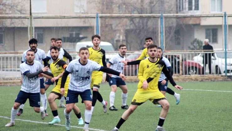 Kocasinan Şimşekspor, Başakpınarspor’u 1-0 mağlup etti