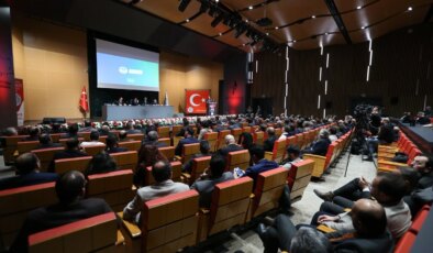 Kayseri Büyükşehir Belediye Lideri Memduh Büyükkılıç, yeni projelerini tanıttı