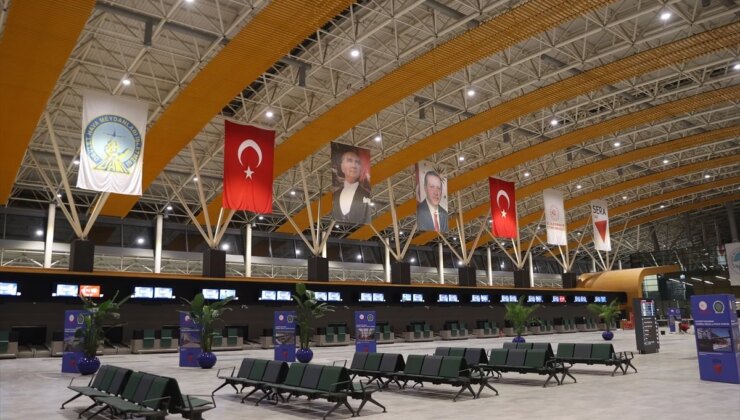 Kayseri Havalimanı’nın yeni terminal binası hizmete açıldı