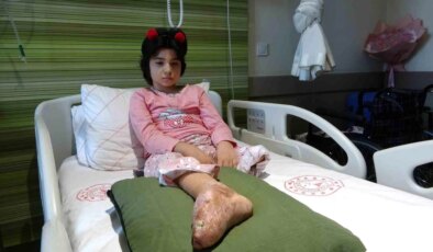 Sarsıntıda yaralanan Aysima’nın tedavisi sürüyor